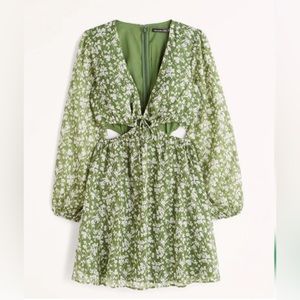 Abercrombie and Fitch cut out mini chiffon dress XS